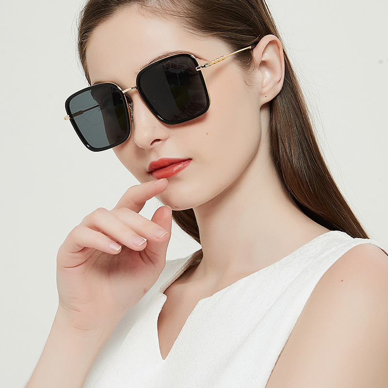 New Large Frame Box Sunglasses Women's European and American Internet Celebrity Drainage Explosive Sunglasses Fashion Wear Anti-UV Glasses