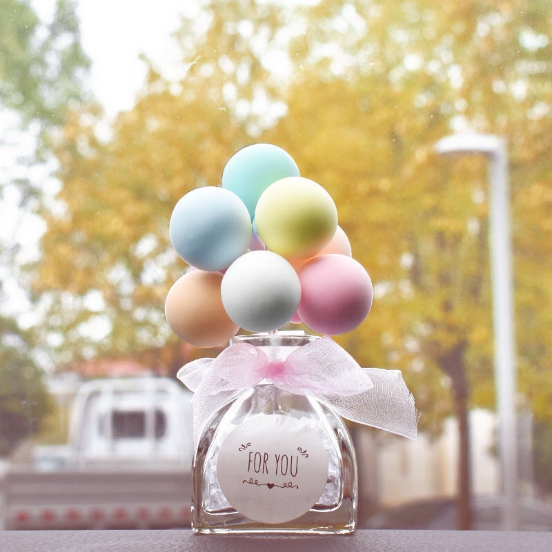 Internet Celebrity Car Interior Products Confession Balloon Car Ornaments Cute Perfume Decorations Cartoon Central Control Explosions