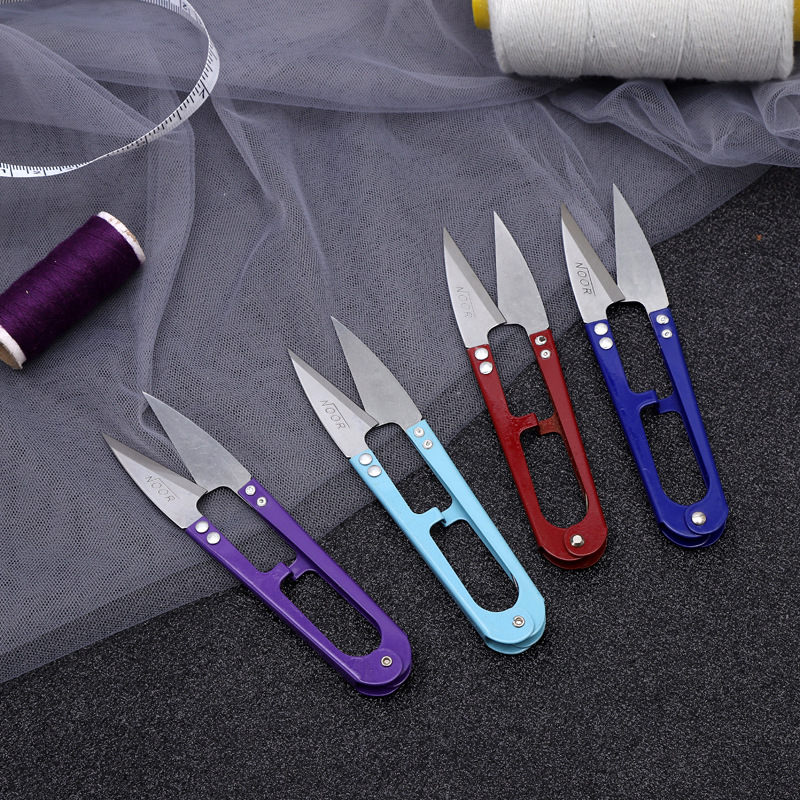 Small scissors wholesale U-shaped large spring small gauze scissors cross stitch scissors tailor small scissors fishing line trimming scissors