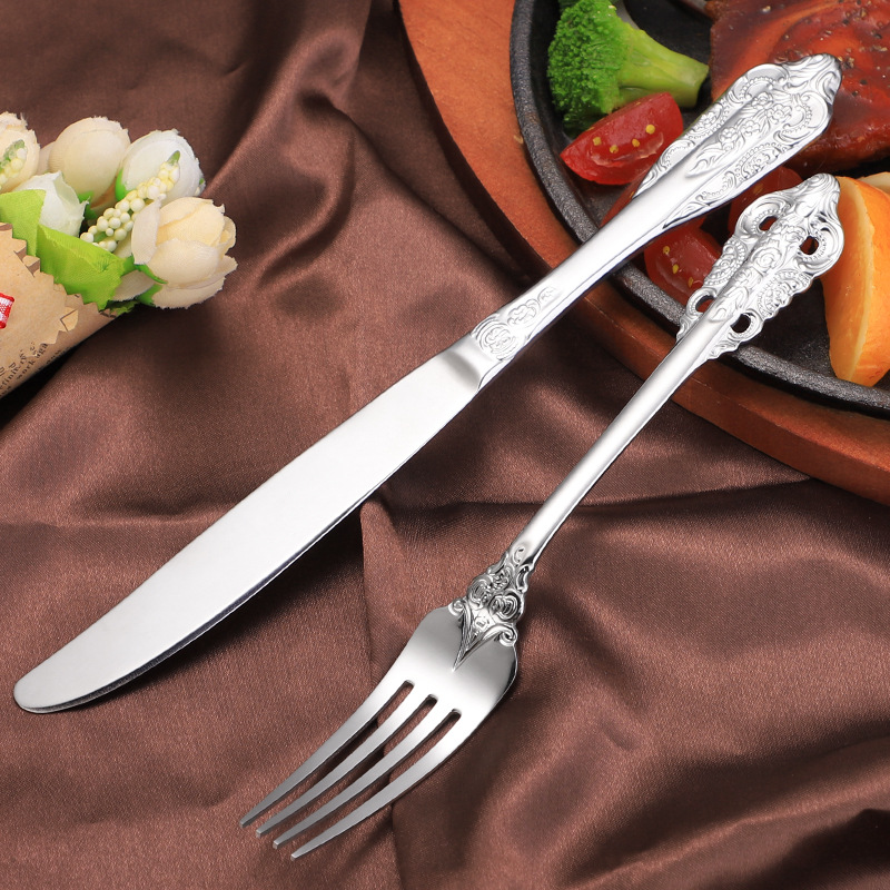 Creative spoon 304 court Western tableware high-grade gold-plated stainless steel knife, fork and spoon 4-piece vintage embossed tableware set