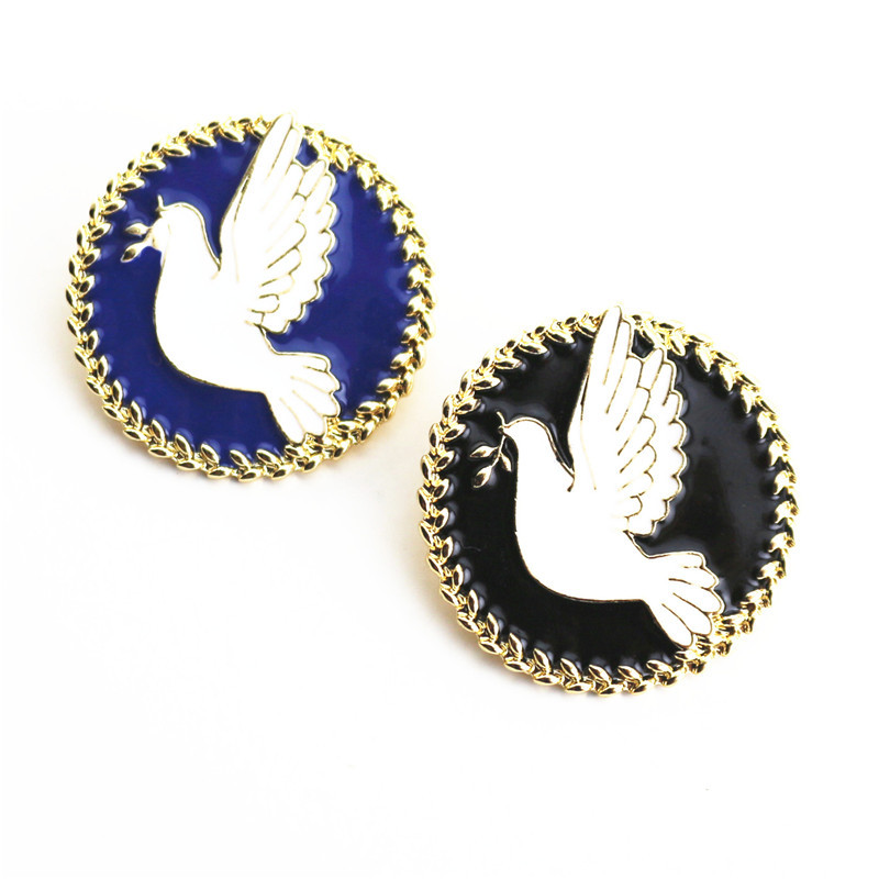 Peace dove brooch Chinese style retro literary trend corsage enamel oil drop badge clothes pin anti-light