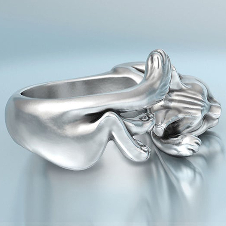 Zhen Rong wish new kitten opening ring Europe and the United States plated 925 retro Thai silver black live cat totem ring