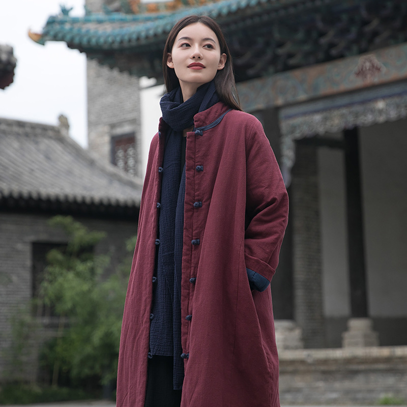 2023 Winter Neue Vintage Chinesischen Stil Vertikale Kragen Chinesischen Stil Kontrast Farbe Platte Schnalle Mittellange Baumwolle gefütterte Jacke Leinen Lose Baumwolle-pad_voghion.com
