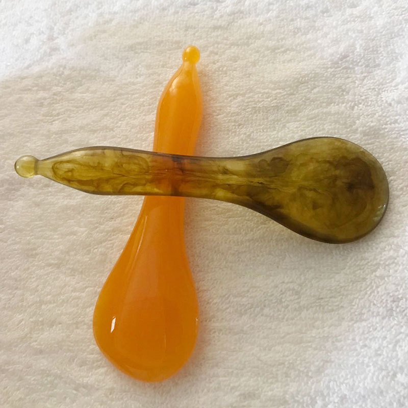 Resin beeswax massage scraping massage whole body eye massage pen waist massage scraping Meridian pen wholesale