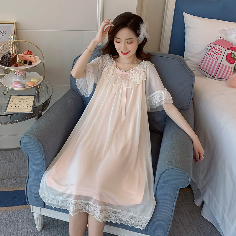 Japanese and Korean short-sleeved pajamas women's summer thin lace nightdress women's princess style court homewear nightdress two colors