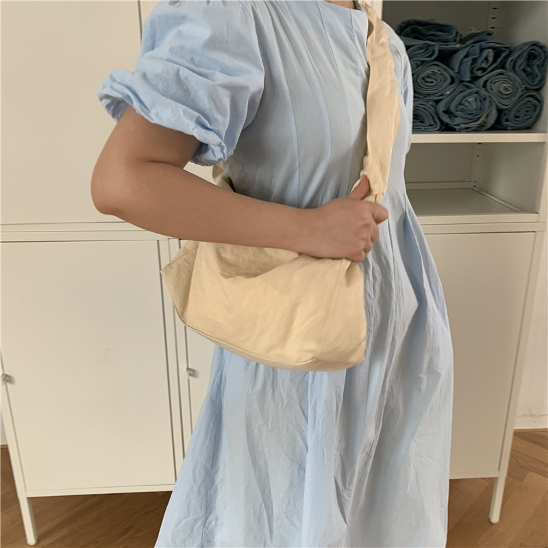 Canvas Bag Women's Korean-style Single-shoulder Pleated Drawstring Canvas Bag Small Fresh Artistic Solid Color Portable Crossbody Casual Women's Bag_voghion.com
