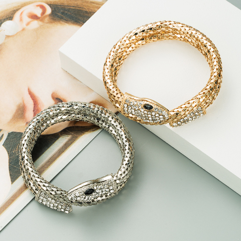 European and American New Style Personality Exaggerated Punk Style Snake-shaped Wrap Bracelet for Men and Women Alloy Rhinestone Vintage Bracelet Jewelry