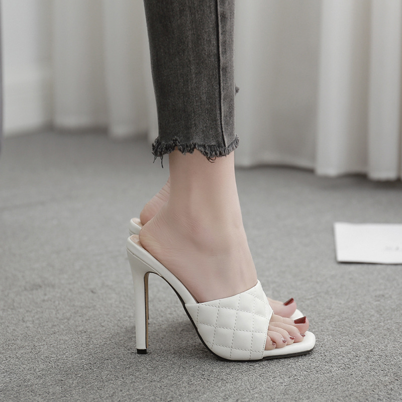 2020 AliExpress foreign trade new women's shoes European and American stitching Diamond check square high heel sandals and slippers mn128-A01