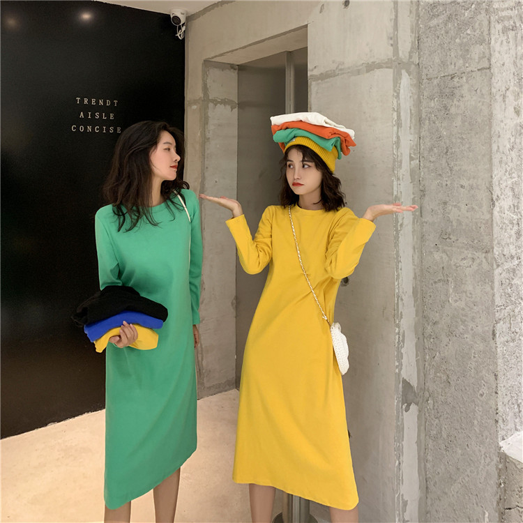 2025 Korean Version New Loose and Slimming Long-Sleeve Straight Pure Color Dress for Women, Knee-Length Medium-Length Student Base Dress