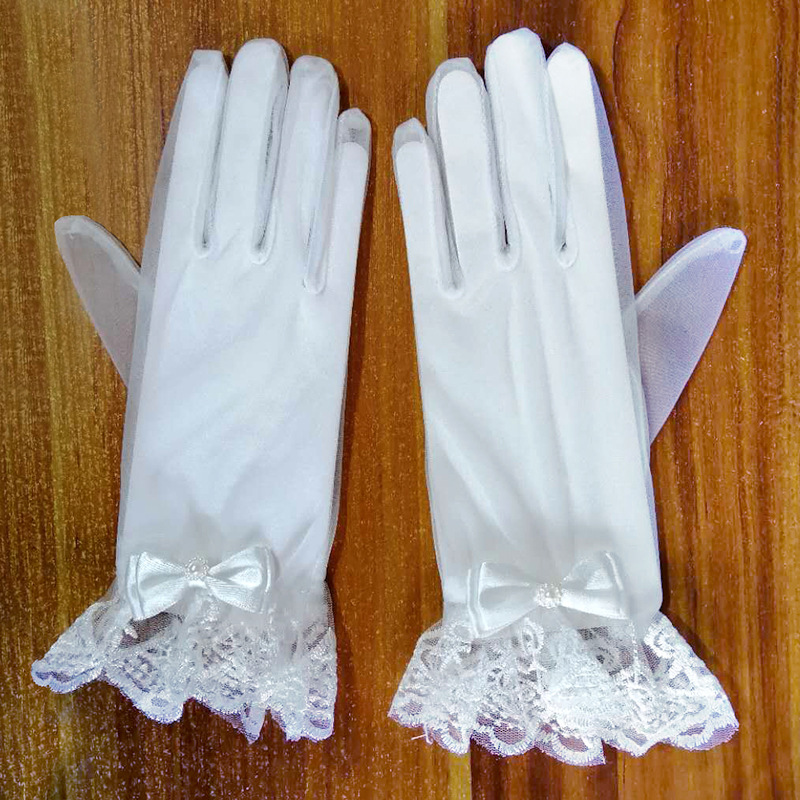 Factory spot direct supply Bride wedding wedding gloves evening dress lace short finger decorative gloves wholesale