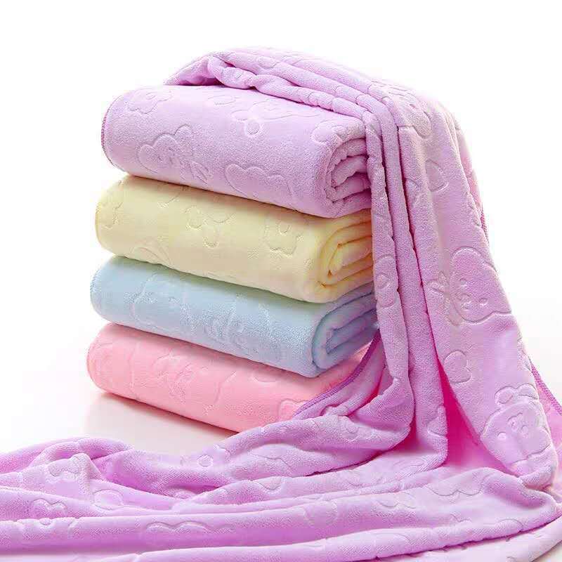 [Factory wholesale] 150 grams of nano microfiber bear embossed 70*140 bath towel soft and comfortable quick-drying