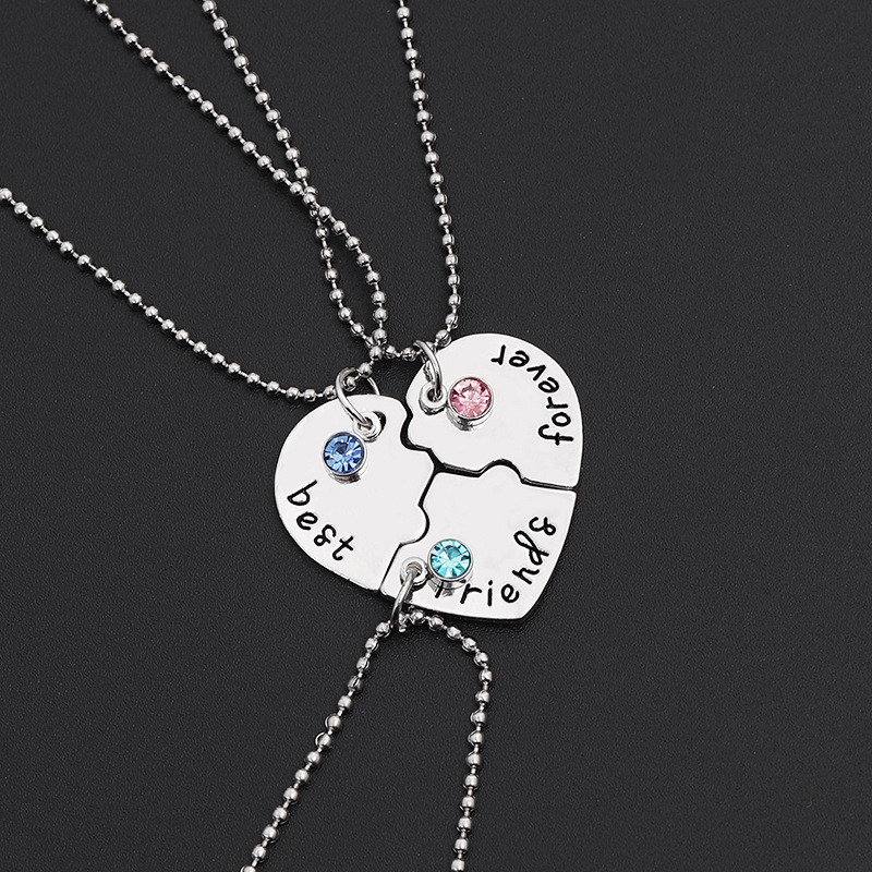 2022 Diamond Love necklace wholesale European and American heart-shaped metal pendant jewelry good friend letter stitching necklace