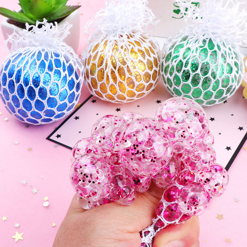 Japanese and Korean creative student decompression grape ball vent toy pinch music ball toy gold pink water ball crystal colored bead ball