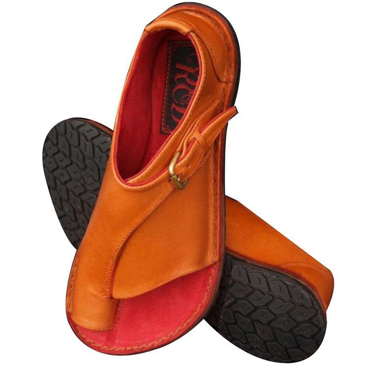 Amazon eaby popular women's shoes 2020 Summer new large size buckle toe flat casual sandals women Wholesale
