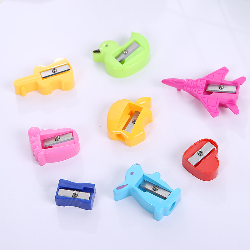 T children cartoon animal pencil sharpener student pencil sharpener stationery wholesale geometric shape manual plastic pencil sharpener