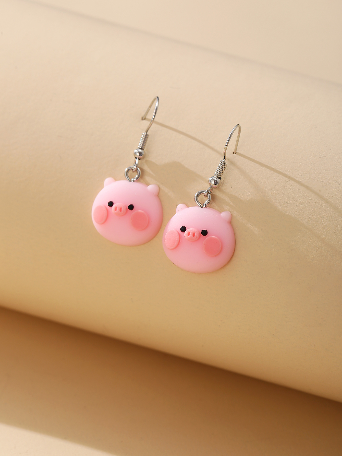 5187601 Han Zhishang new pink and tender pig earrings creative simple cute earrings wholesale