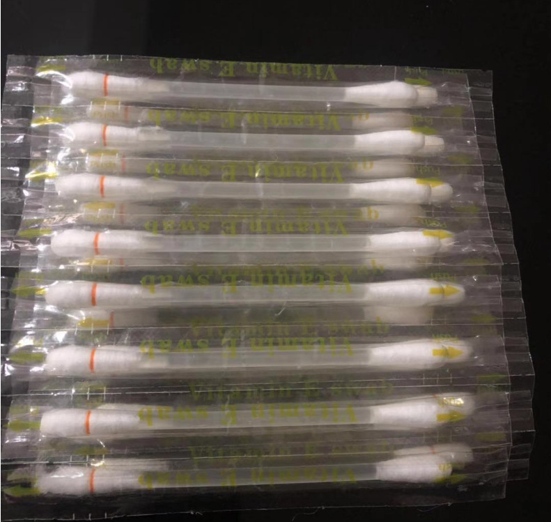 Oral Care broken vitamin VE stick VE stick lip lotion teeth acid proof VE swab stick