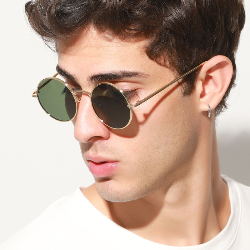 Round Retro Metal Small Frame Sunglasses Star Personalized Hip Hop Sunglasses for Men and Women Street Photography Prince Mirror S9060