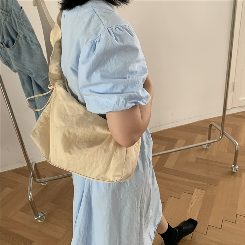 Canvas Bag Women's Korean-style Single-shoulder Pleated Drawstring Canvas Bag Small Fresh Artistic Solid Color Portable Crossbody Casual Women's Bag_voghion.com