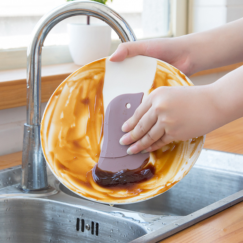 Penguin Soft Scraper Kitchen Multifunctional Scraper Oil Plate Scraping Oil Stains Baking Kitchen Gadgets