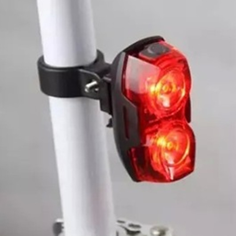 New high-power Cat's Eye bicycle tail light mountain bike riding light bicycle safety warning bicycle accessories