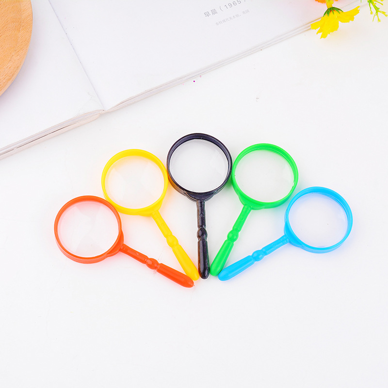Manufacturers supply children's magnifying glass handheld color medium magnifying glass independent packaging
