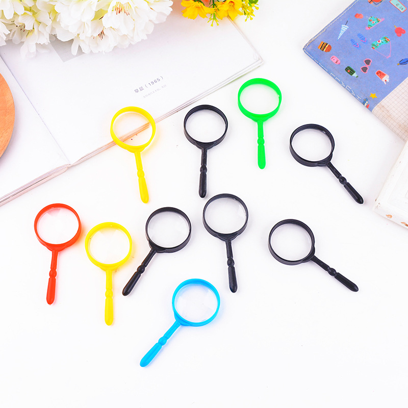 Manufacturers supply children's magnifying glass handheld color medium magnifying glass independent packaging