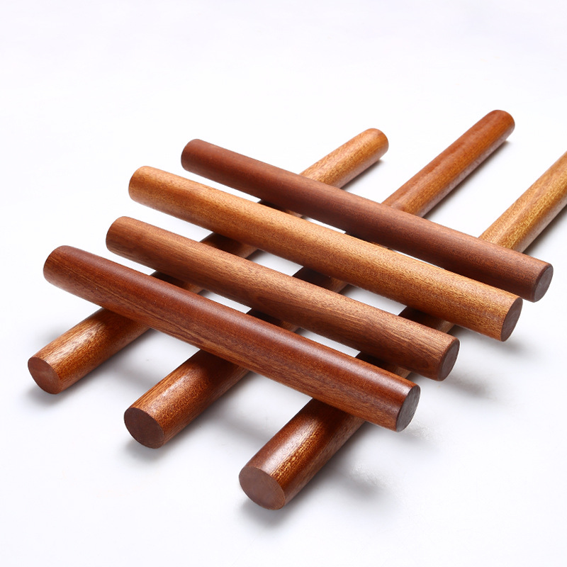 Factory direct natural lacquer-free sandalwood rolling pin kitchen household solid wood non-stick flour rolling pin wholesale