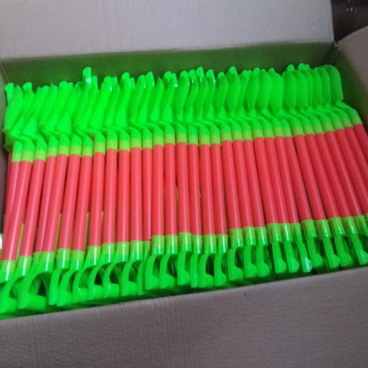 Hot Selling Sports outdoor children's sand toys plastic beach shovel Yiwu stall supply wholesale factory direct sales