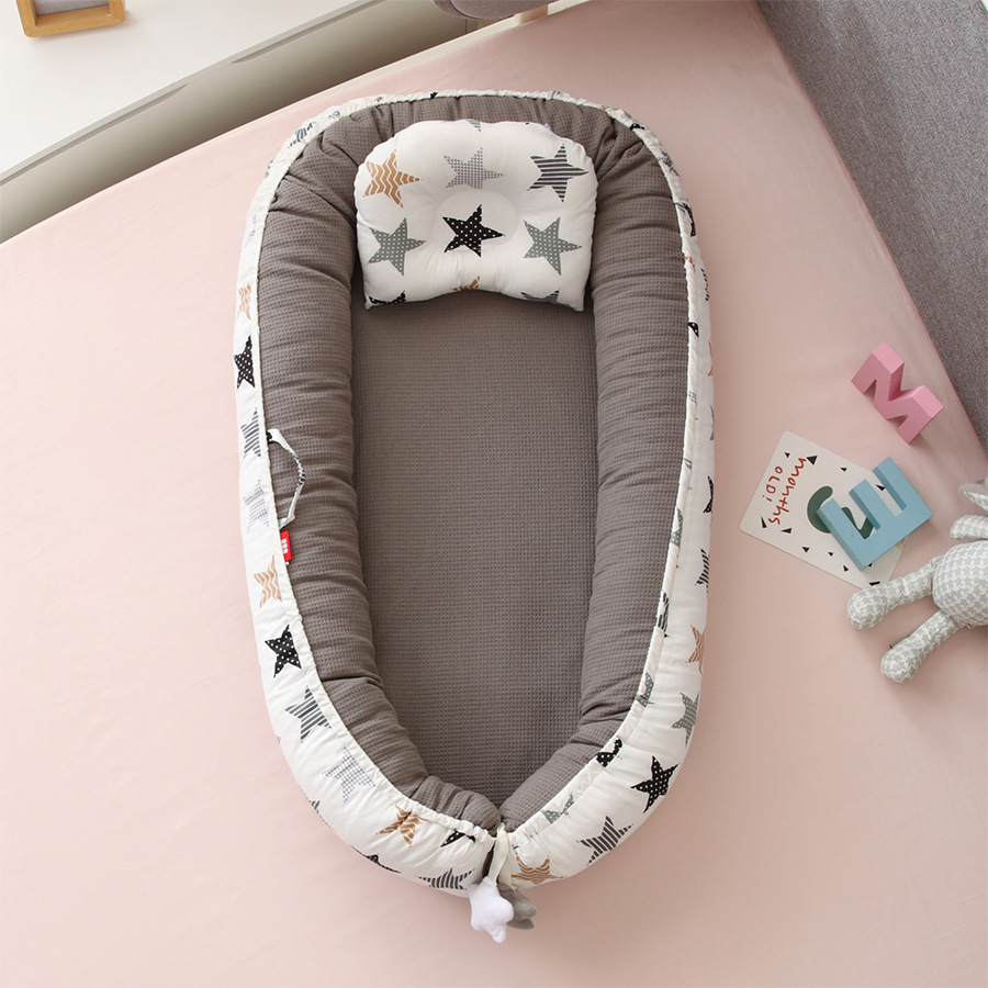 Hemei Honeycomb Breathable Detachable and Washable Portable Baby Bed Bionic Baby Nest Baby Pillow Travel Baby Bed
