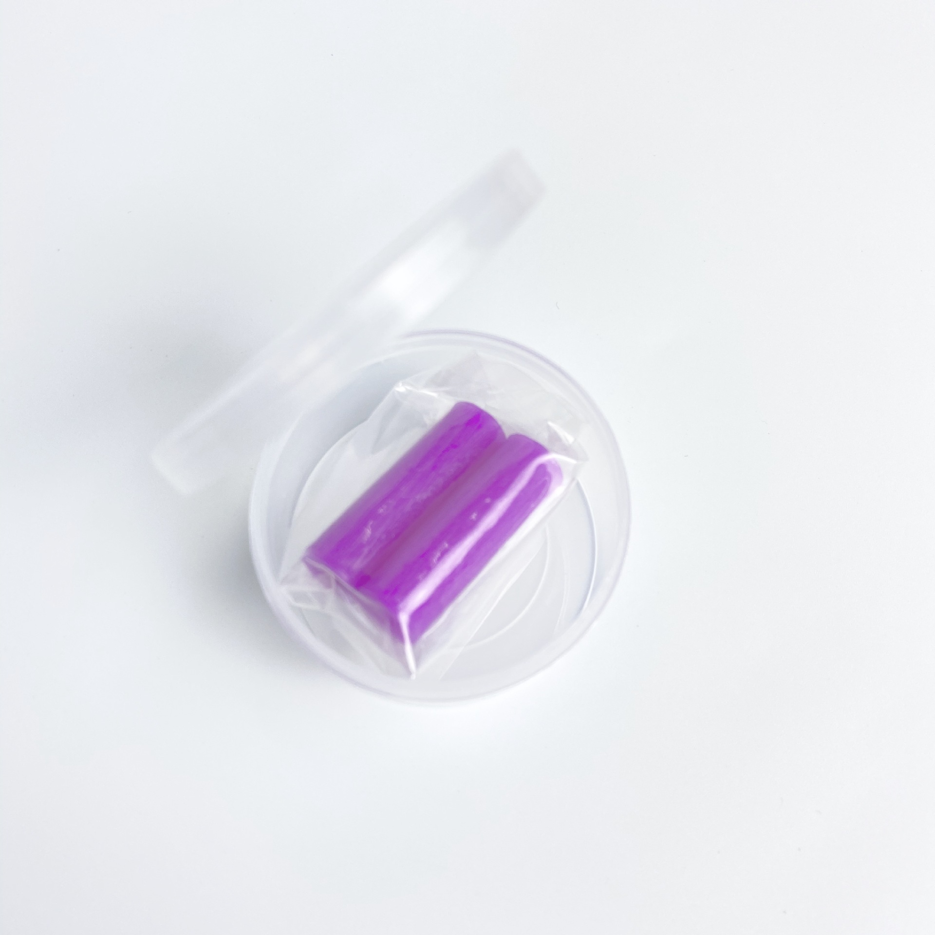 Grape flavor two vacuum pack (round box)
