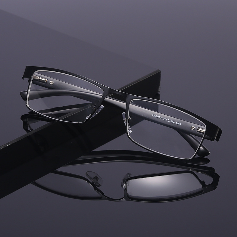 New style reading glasses elderly glasses elderly fashion reading reading reading glasses metal optical frame wholesale 070