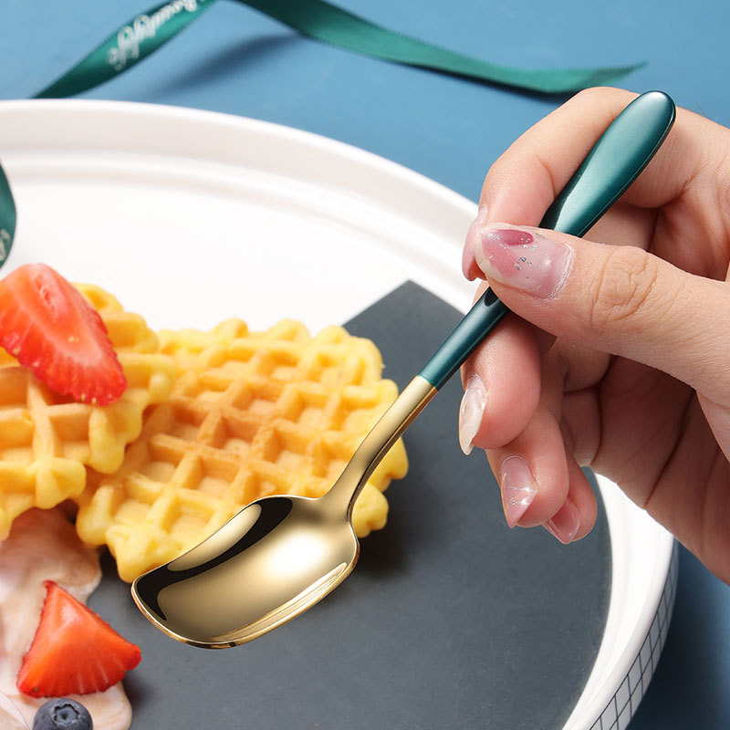 Stainless steel spoon 304 Net red spoon Korean ice cream spoon children small spoon golden spray paint dessert ice cream spoon