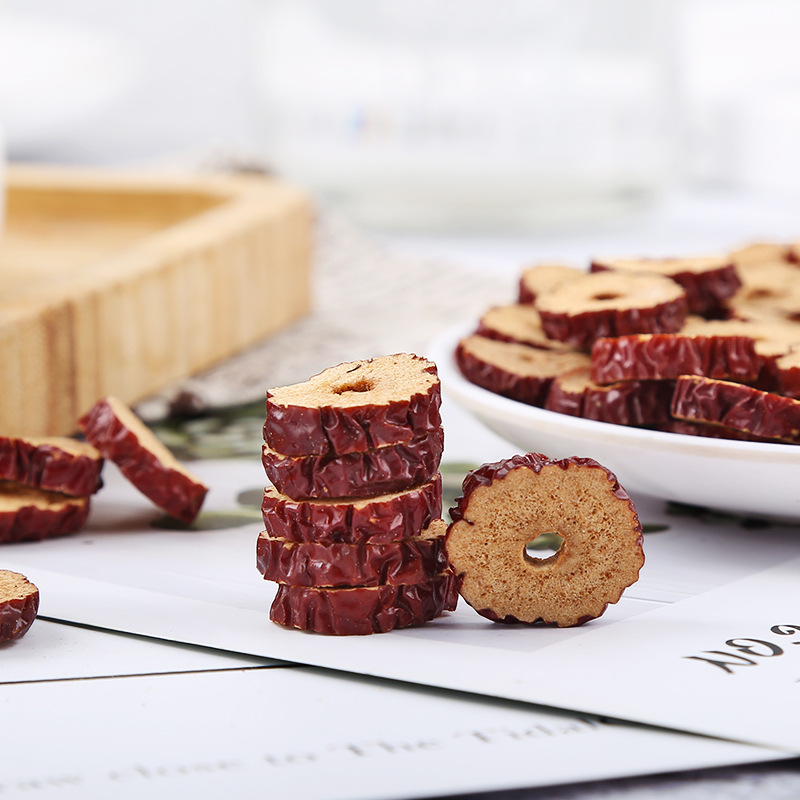 Wholesale Xinjiang new red jujube slices in bulk 500g seedless red jujube ring wash-free red jujube dried scented tea factory direct supply