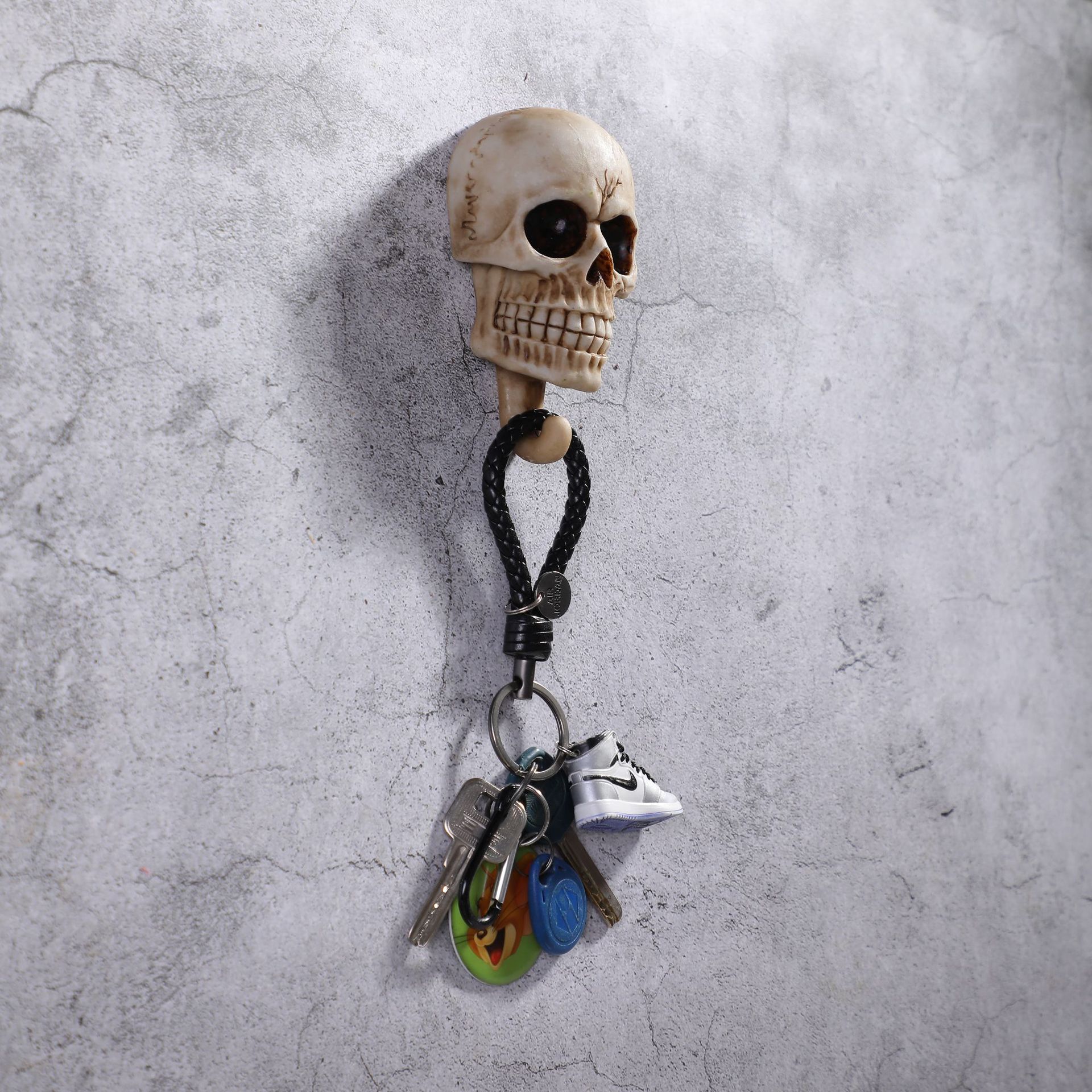 Cross-border Skull Hanging Home Coat Storage Hook Vintage Skull Hook Two Halloween Props