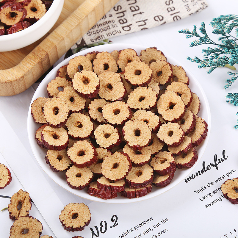 Wholesale Xinjiang new red jujube slices in bulk 500g seedless red jujube ring wash-free red jujube dried scented tea factory direct supply