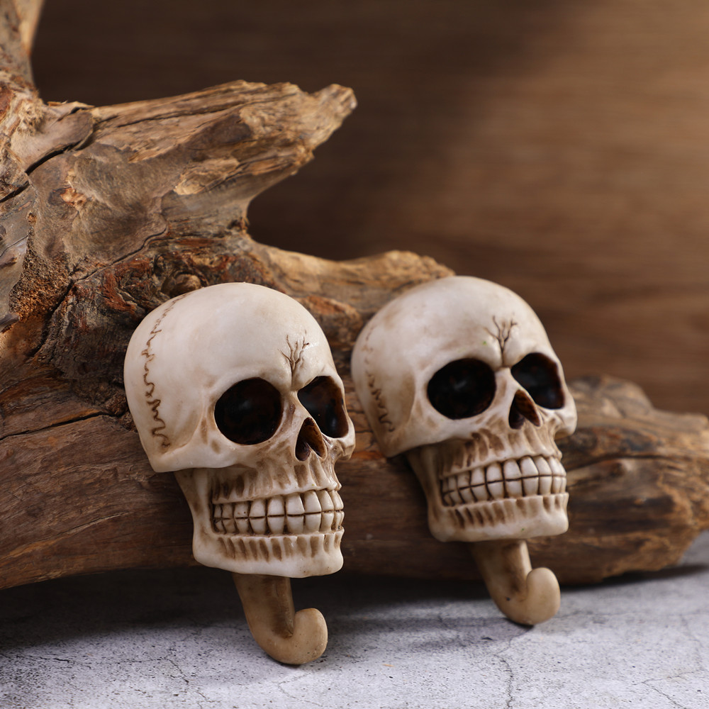 Cross-border Skull Hanging Home Coat Storage Hook Vintage Skull Hook Two Halloween Props