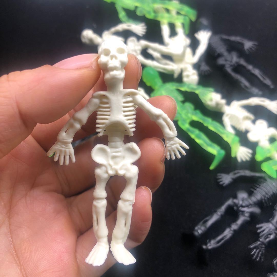 Mini human skeleton Halloween decoration props creative novelty small toy accessories PVC plastic skull man