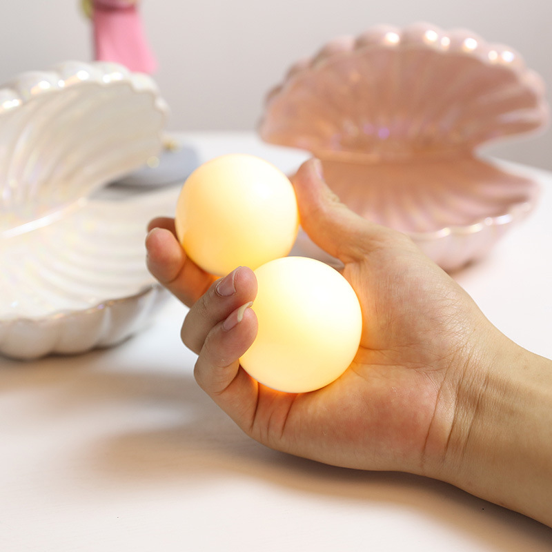 Nordic Internet Popular Creative Shell Night Light Bedroom Bedside Lamp Girl's Heart Dream Romantic Ceramic Lamp Desktop Ornaments