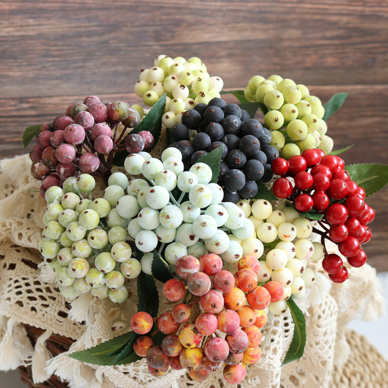 Imitation Holly Lucid Fruit Short Branches Red Fruit Living Room Ornaments Christmas Spring Festival Decoration Flower-arranging Accessories Imitation Berry