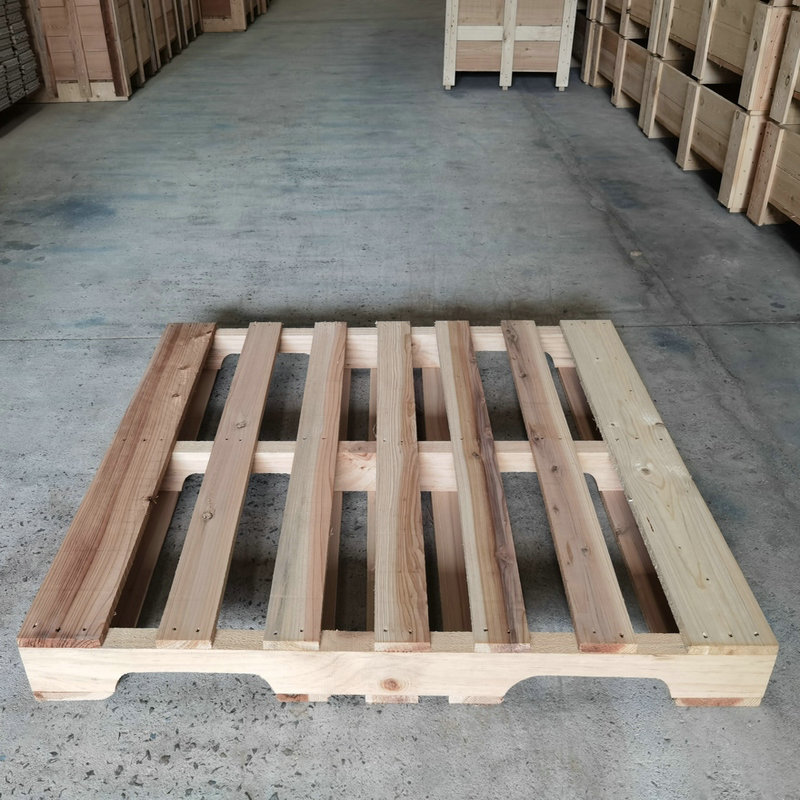 Manufacturer's Self-operated Four-sided Forked American Standard Wooden Pallet with Covered Fumigation Signs to Provide Fumigation Report Wooden Pallets