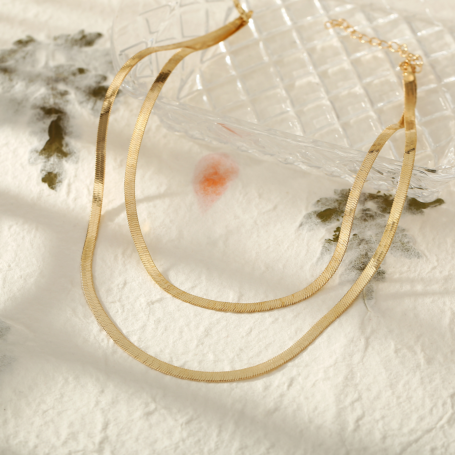 New Snake Bone Multi-layer Necklace Creative Retro Personalized Golden Alloy Clavicle Chain_voghion.com