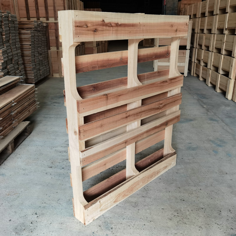 Manufacturer's Self-operated Four-sided Forked American Standard Wooden Pallet with Covered Fumigation Signs to Provide Fumigation Report Wooden Pallets