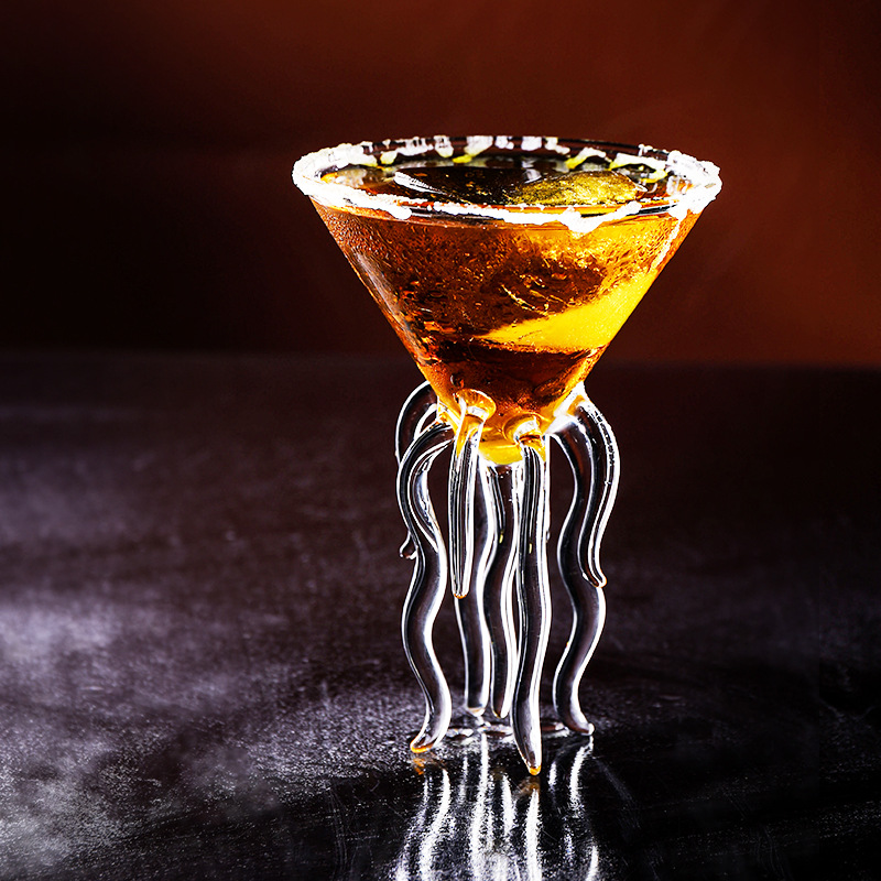 Creative Martini aquarium cup jellyfish Cup personalized Octopus wine glass octopus cocktail Cup bar glass