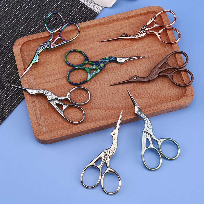 Spot supply stainless steel crane shears thread shears cross-stitch small scissors retro embroidered tea shears crane-shaped small scissors