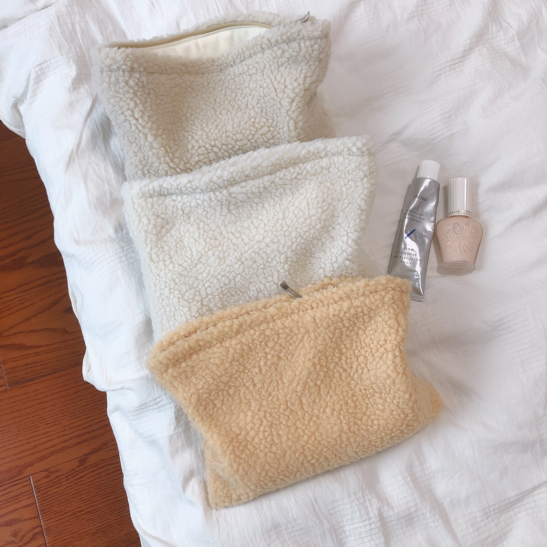 Solid Color Vintage Lamb Wool Handbag Cosmetic Bag Clutch Bag Women's Bag Fashion Artistic Korean Simple All-match Winter New