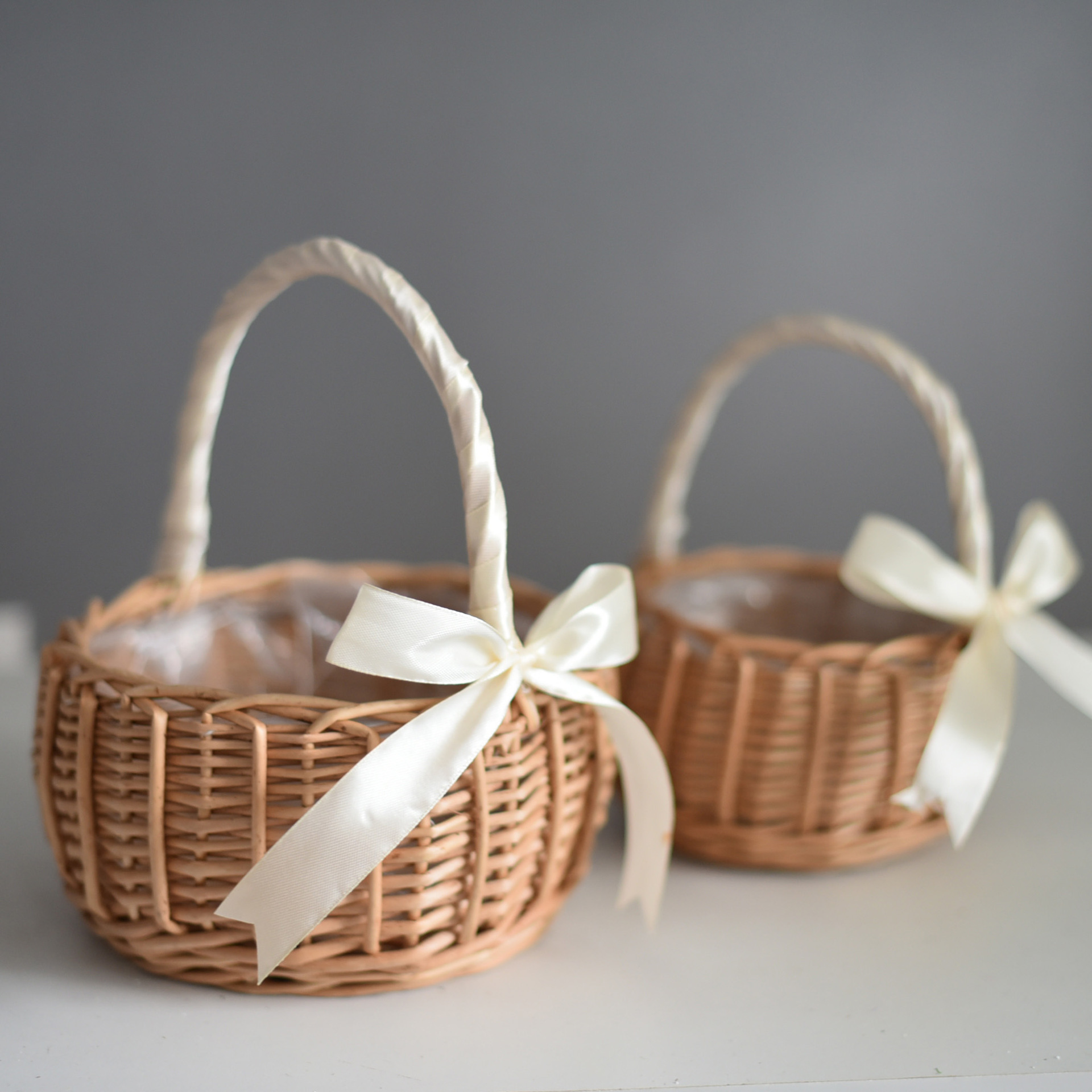Woven Flower Basket Portable Flower Boy Handmade Natural Flower Basket Bamboo Woven Decorative Woven Flower Basket Trade Rattan Woven Storage Basket