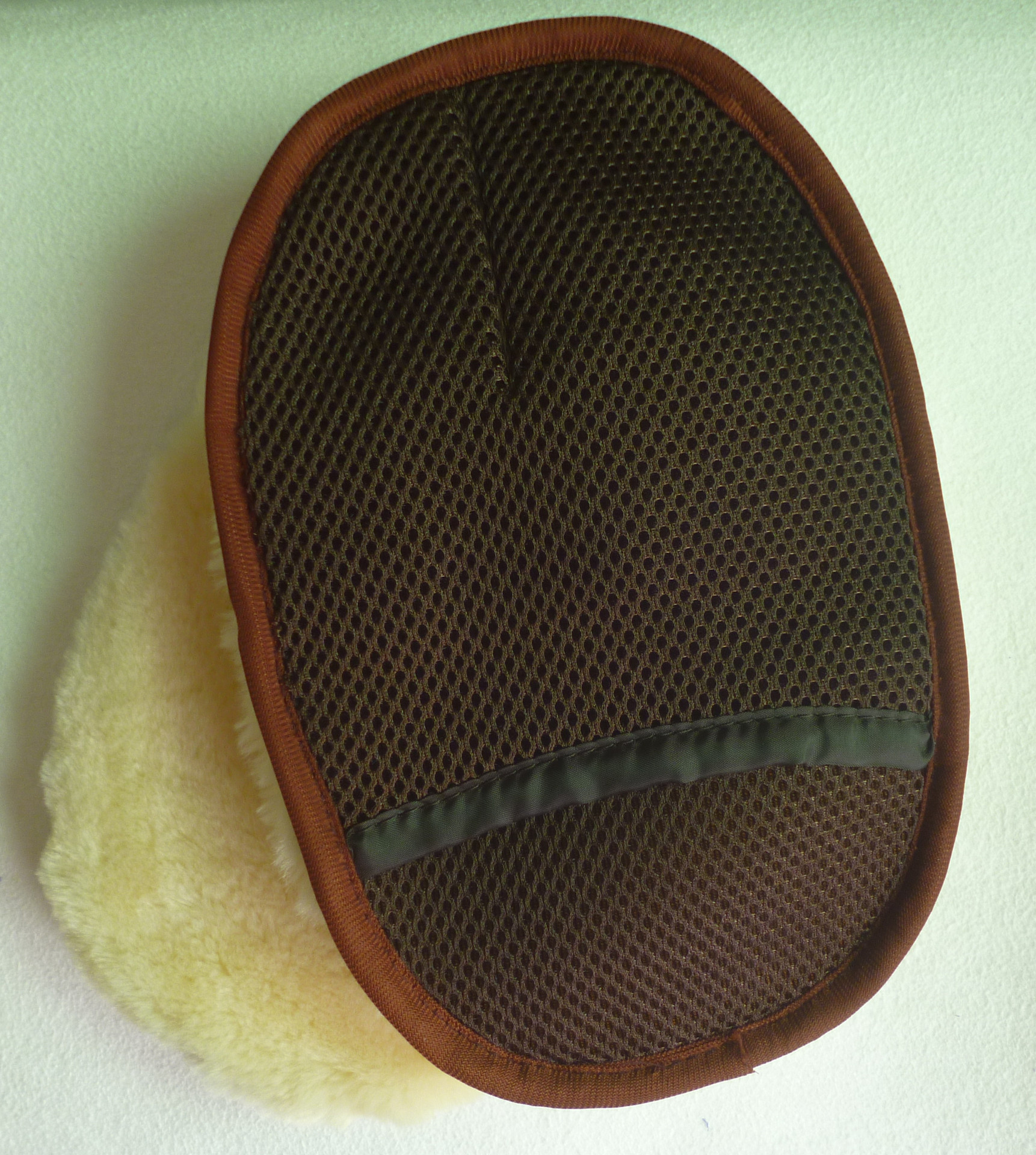 Factory Wholesale One-sided Car Wash Tools Auto Supplies Car Wash Wool Gloves Plush Bear Paw Car Wipe Gloves