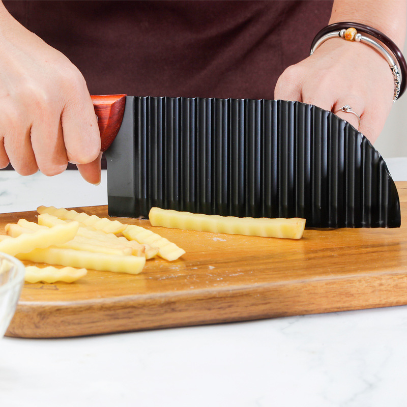 Stainless steel kitchen knife wooden handle potato knife kitchen knife wave French fries chef knife wolf tooth non-stick knife fruit knife