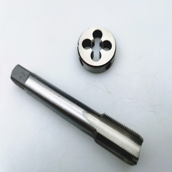 Tap die suit 2 high speed steel straight groove hand suit M8M10 * 1M14*1.5M16M18M20*1.5